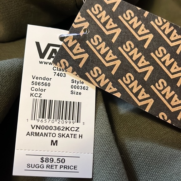 VANS brand forest green, super soft hoodie with embroidered kangaroo pocket - Picture 9 of 9